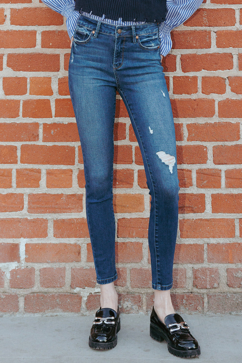 Wash Destructed Skinny Jeans