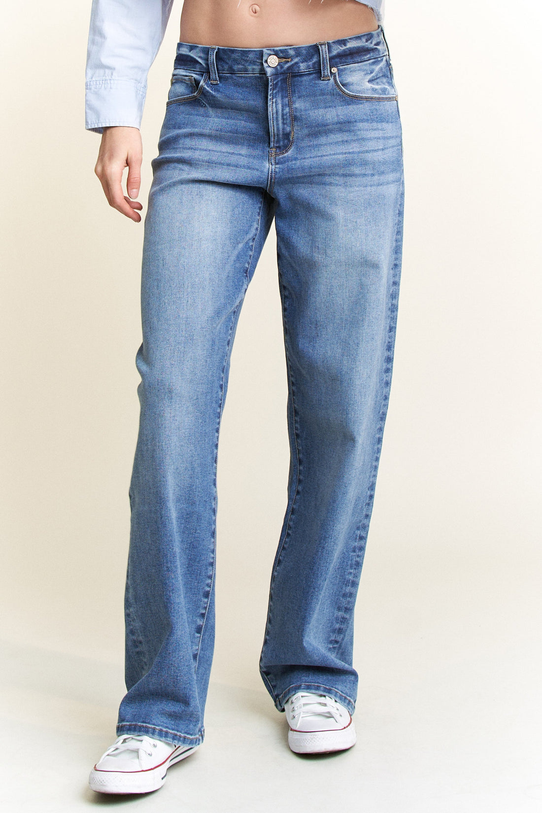 Mid Waist Loose Straight Jeans