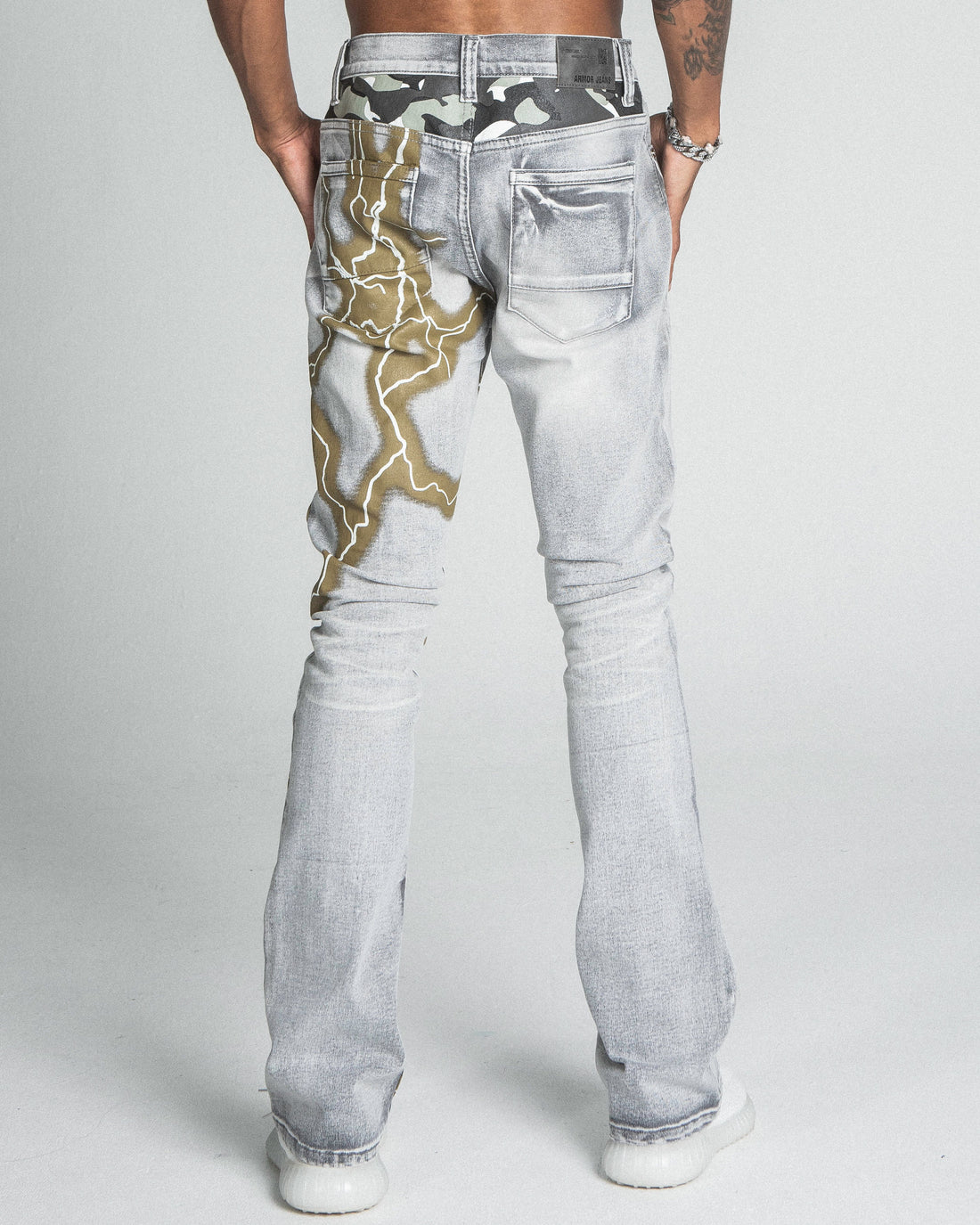 AJ24SK LIGHTNING STACKED JEANS