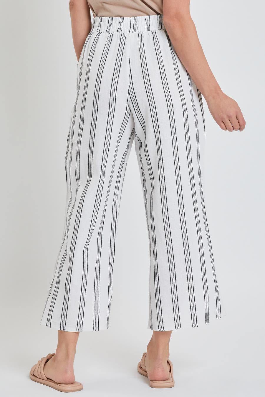 Women's Lifestyle Cropped Tulip Slit Hem Pant