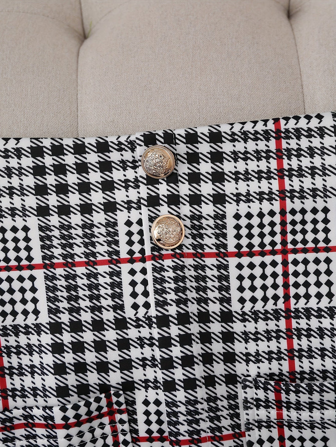 Plus Size Plaid Skirt Suit for Women – Two-Piece Blazer and High Waist Skirt Set