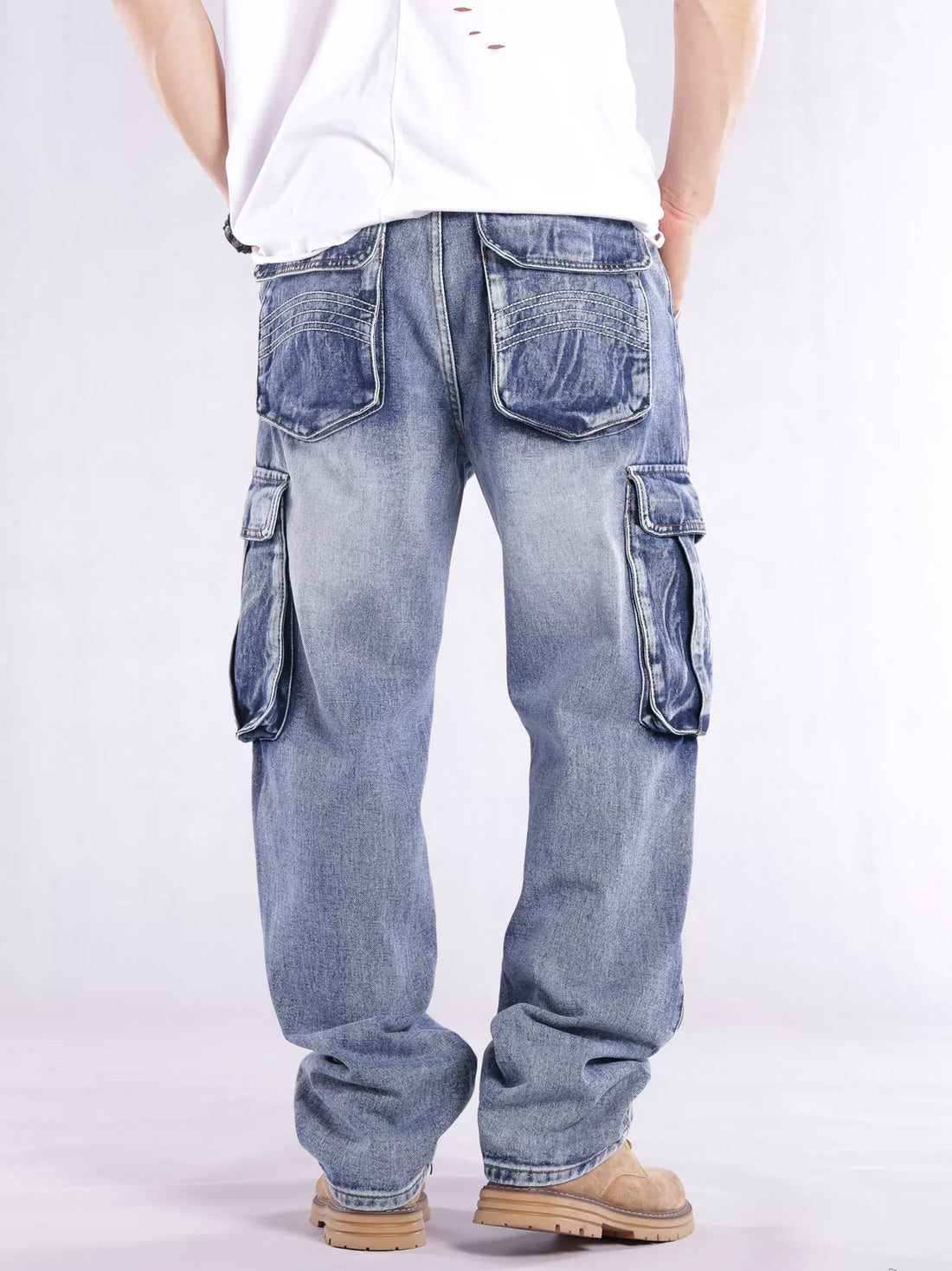 Men's Loose Fit Cargo Jeans
