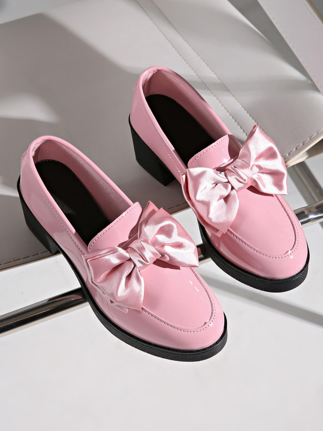 Womens Fashionable Bowtie Plus-Size High-Heel Pumps See size chart under “more details”