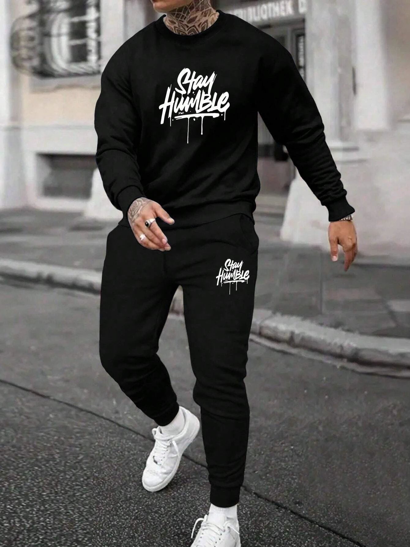 Round Neck Sweater Suit For Men