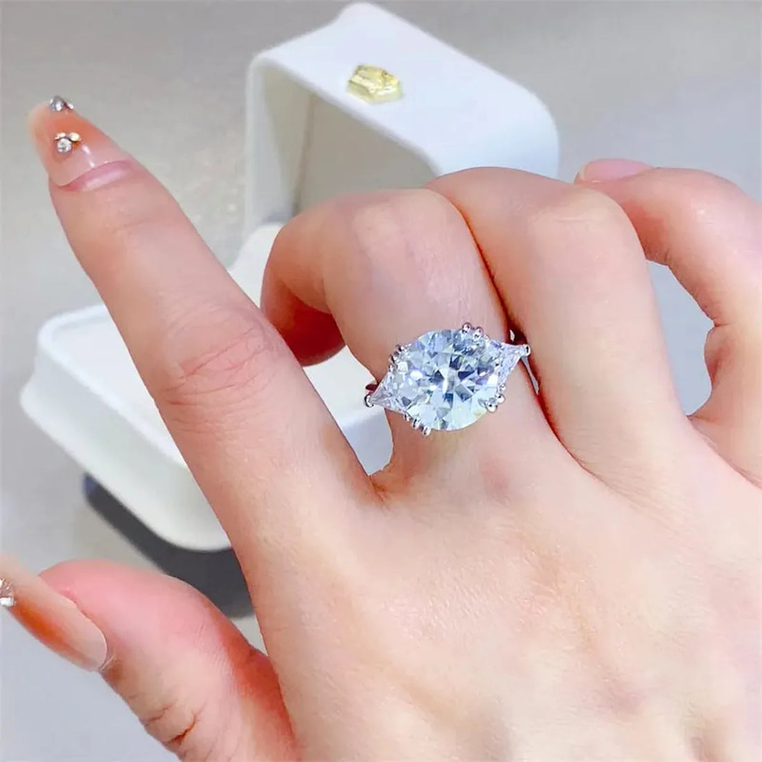 5 Carat Moissanite 925 Sterling Silver Ring — White Statement
