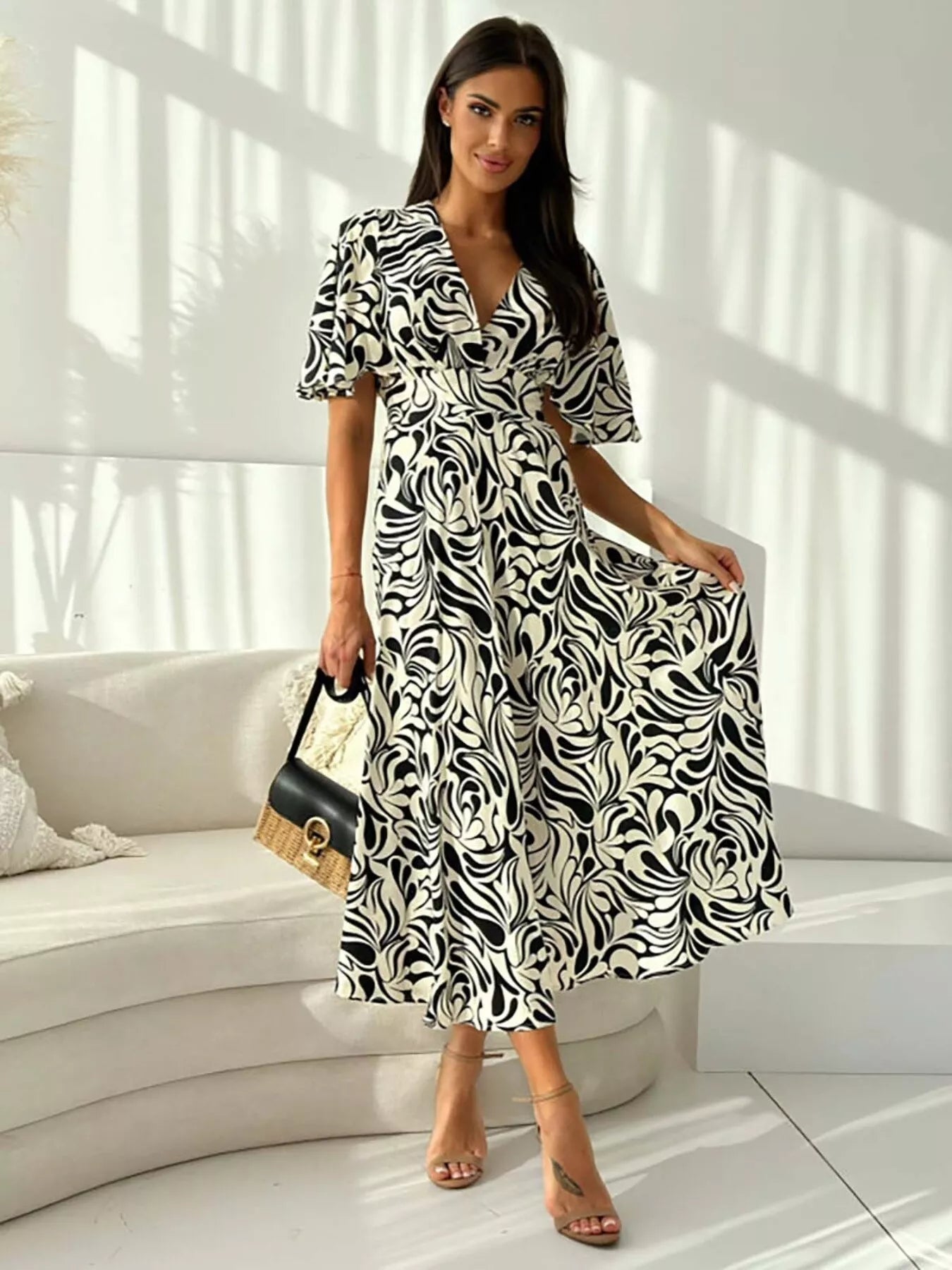 Women's Printed Flutter Sleeve Midi Dress