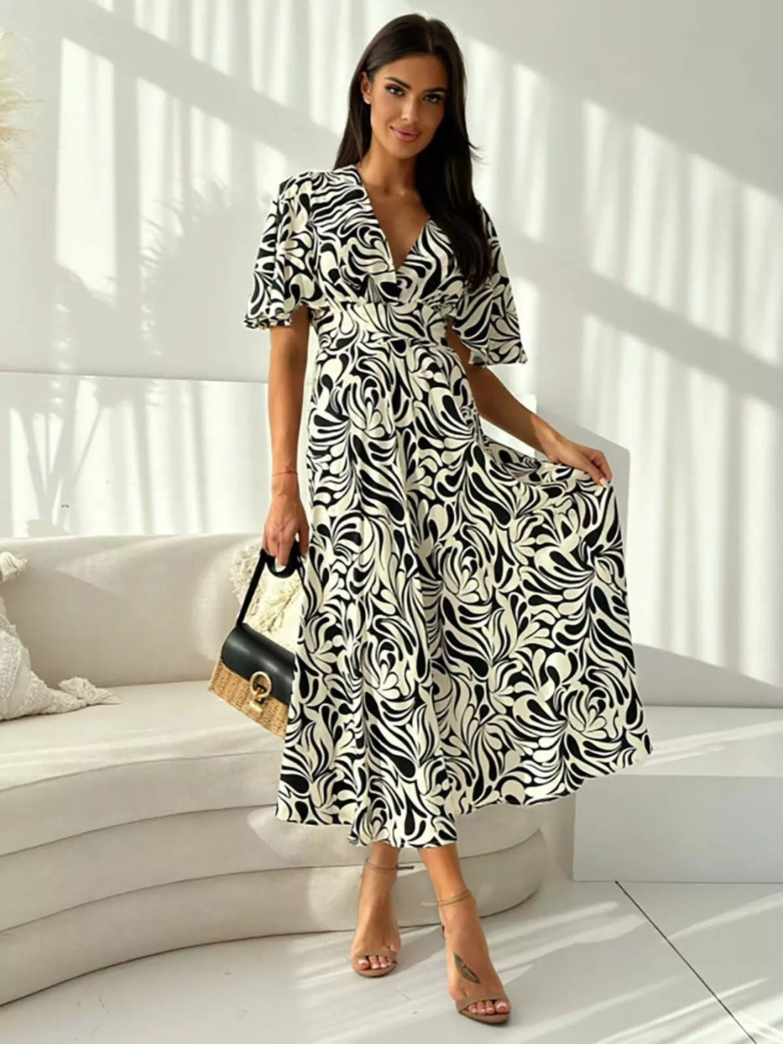 Women's Printed Flutter Sleeve Midi Dress