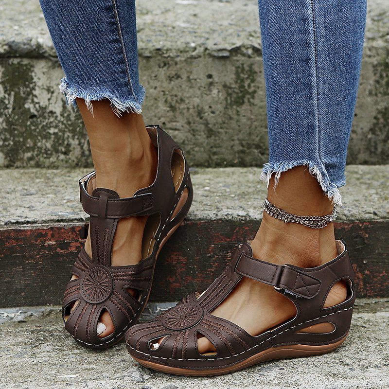 Women's Cutout Round-Toe Velcro Beach Sandals