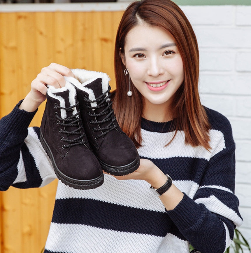 Women's Plush Snow Boots | Flat Heel Waterproof Casual Winter Boots