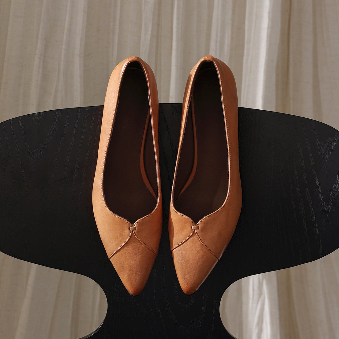 Women's Washed Cowhide Kitten Heel Pumps | Pointed Toe Leather Dress Shoes