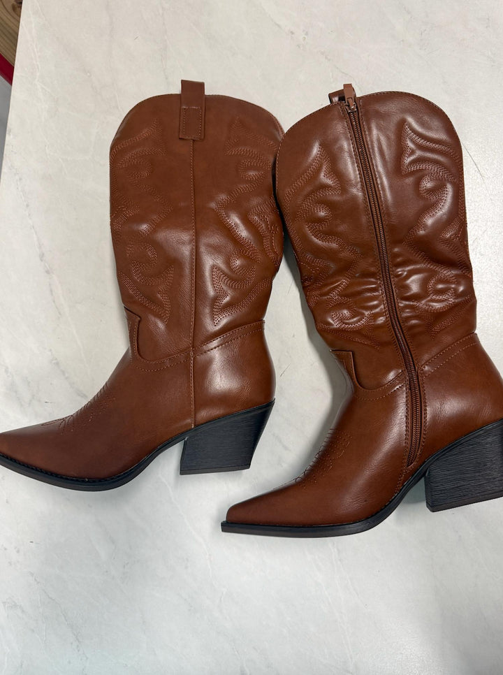 Women's Mid Calf Cowboy Boots