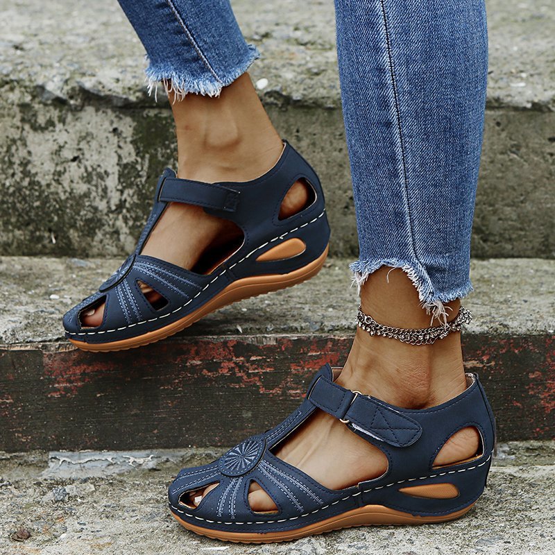 Women's Cutout Round-Toe Velcro Beach Sandals