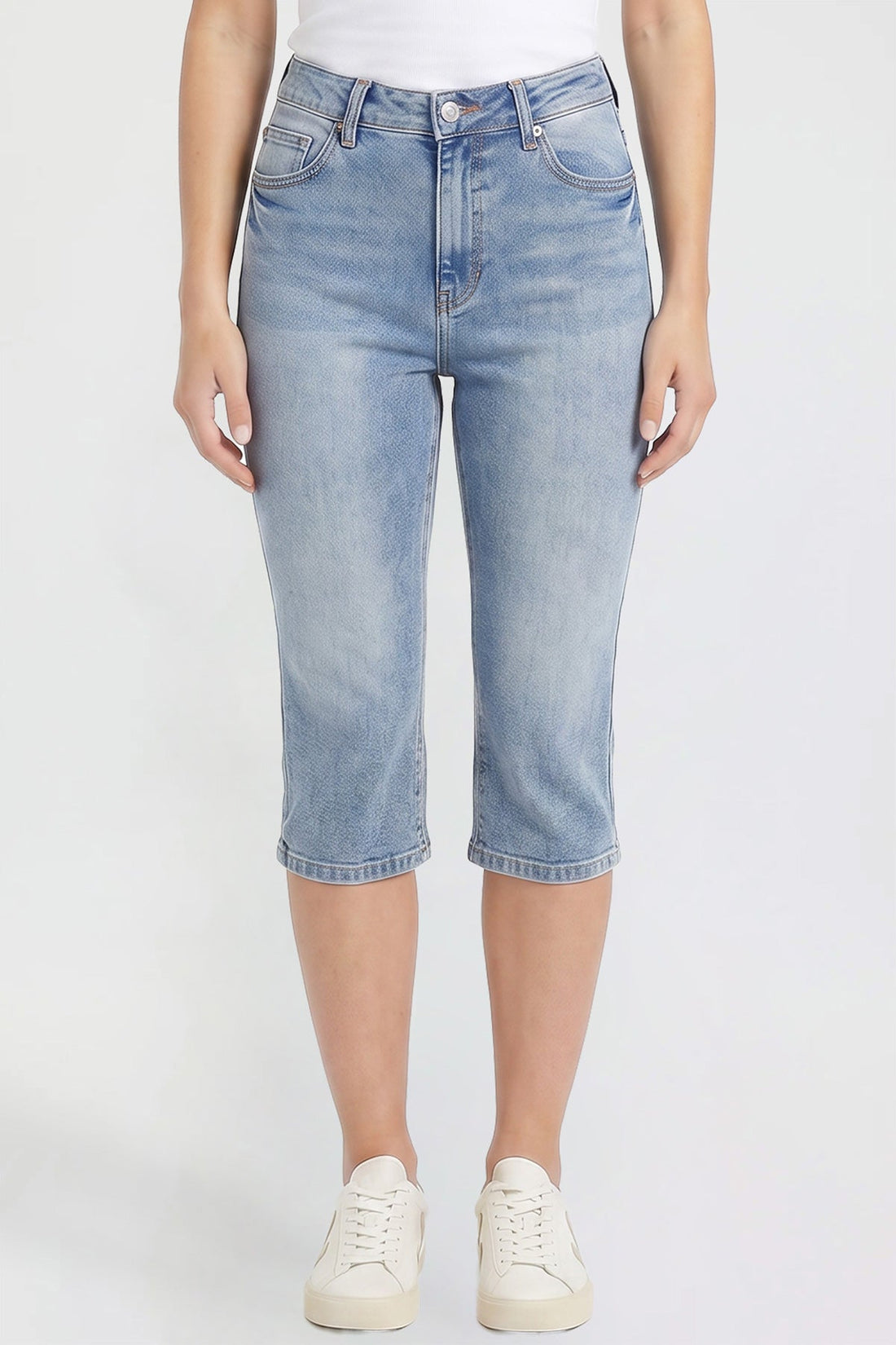 Women's Luxe Capri with Side Slit
