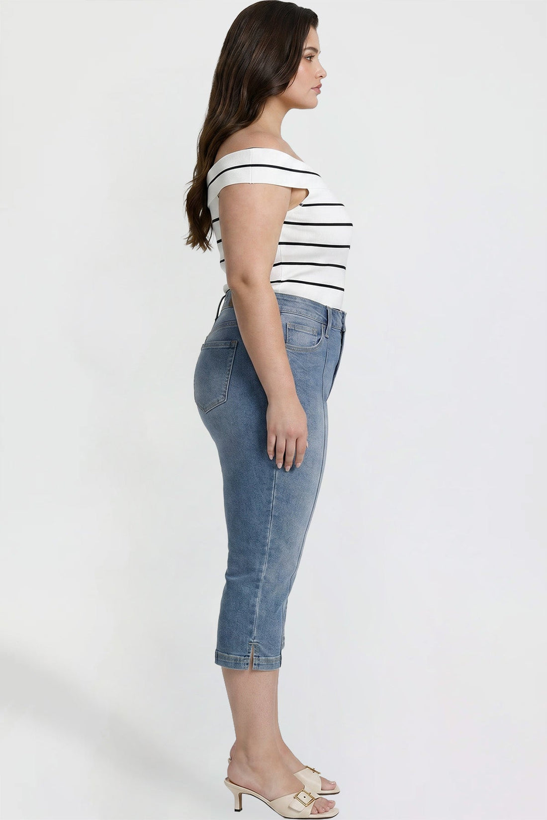 Women's Plus Pin Tuck Capri