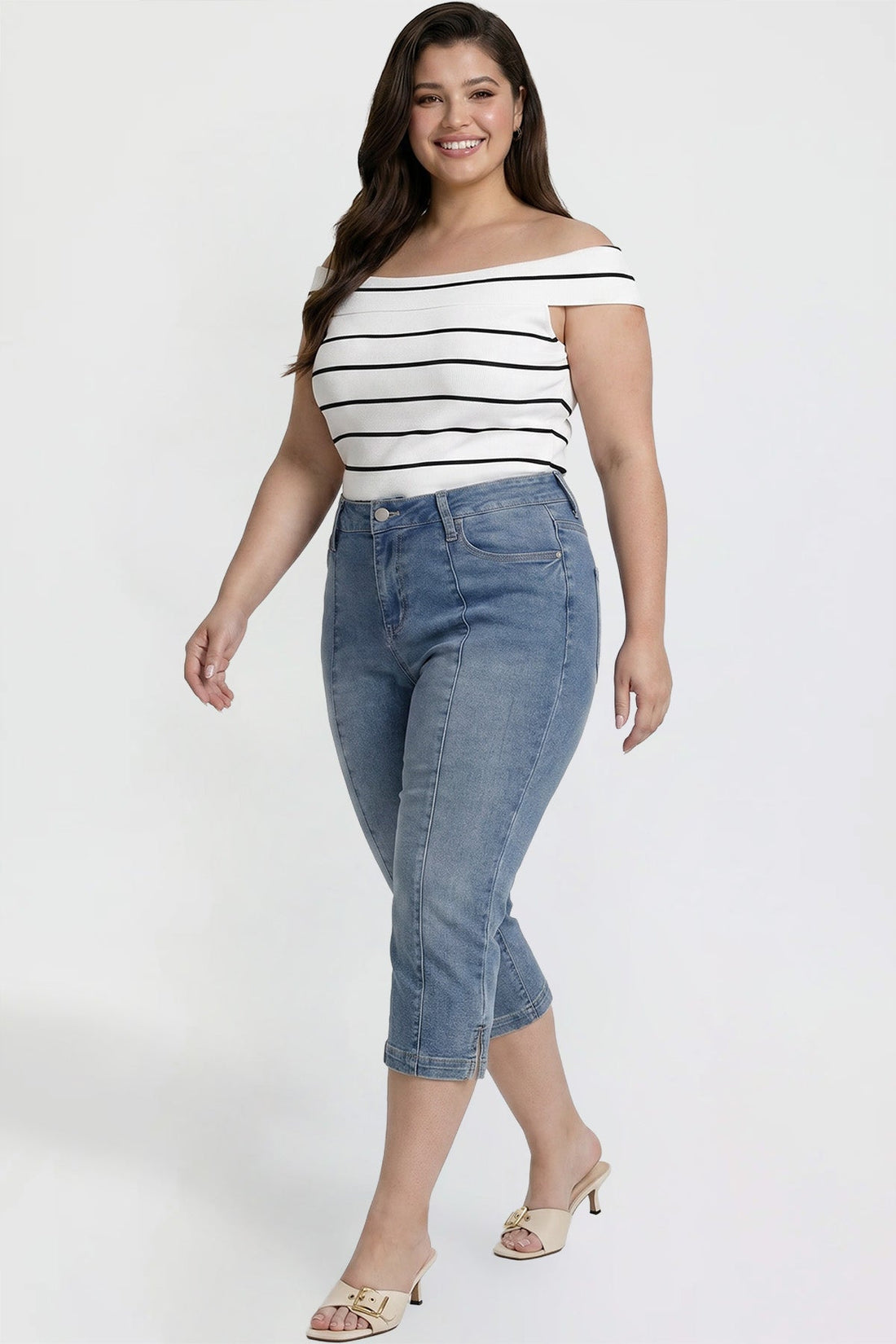 Women's Plus Pin Tuck Capri