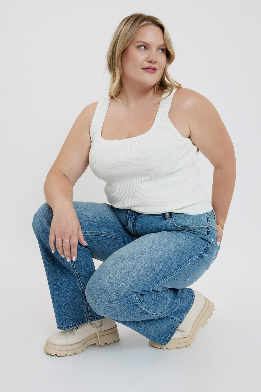 Women's Plus Luxe Wide Leg Jeans