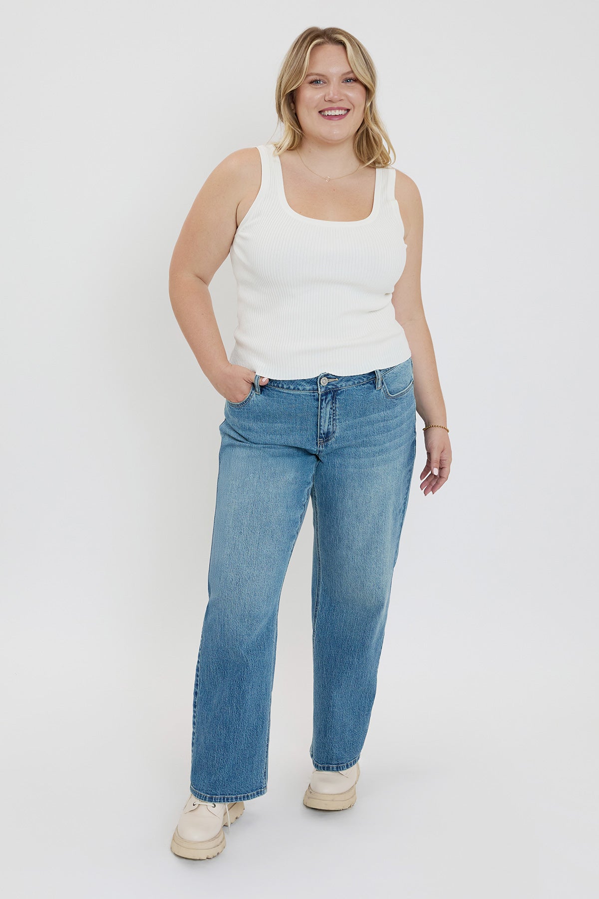 Women's Plus Luxe Wide Leg Jeans