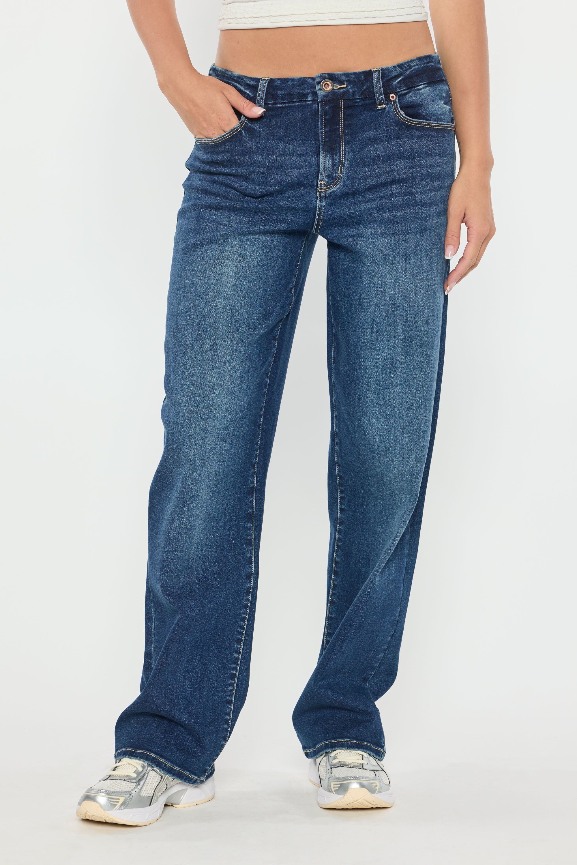 Mid Waist Loose Straight Jeans