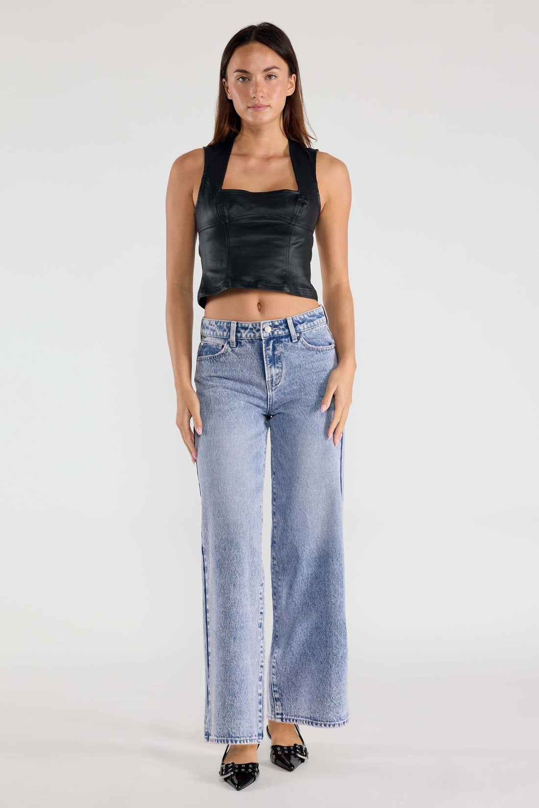 Mid Waist Relaxed Wide Leg Jeans