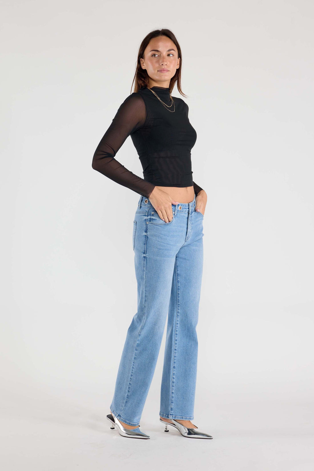 Eyelet Waist Band Straight Jeans
