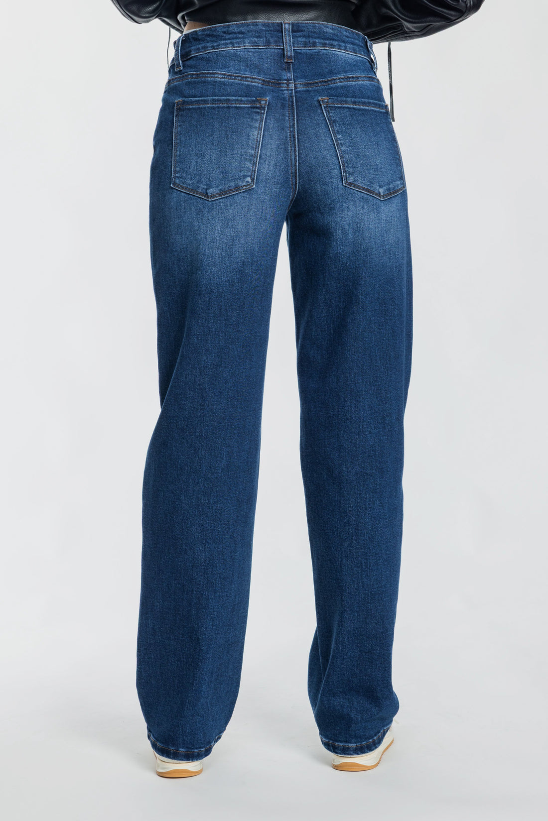 Mid Waist Loose Straight Jeans