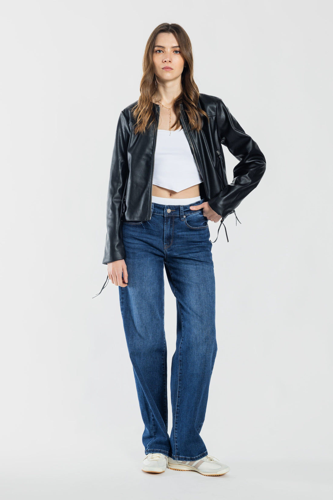 Mid Waist Loose Straight Jeans