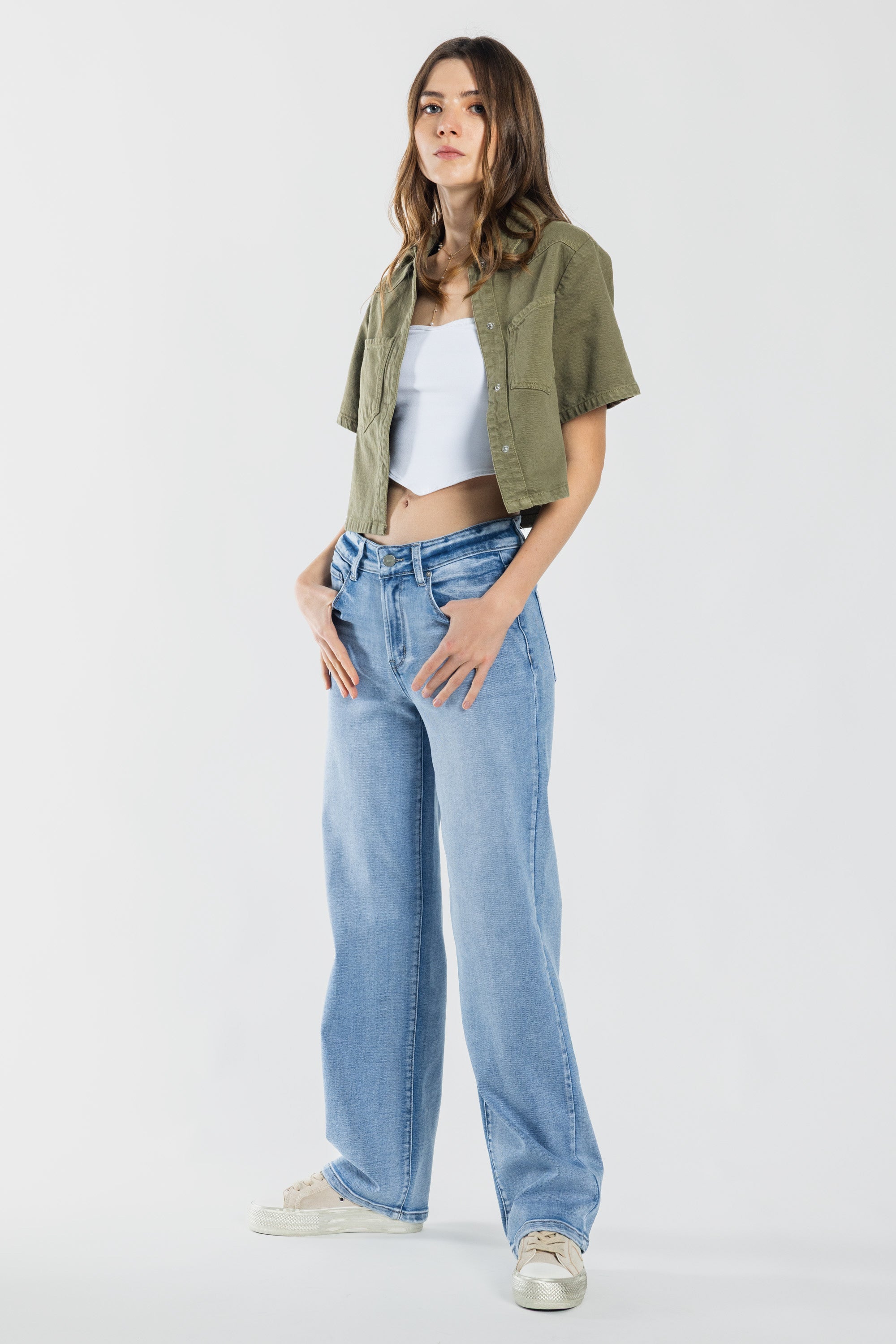 Mid Waist Loose Straight Jeans