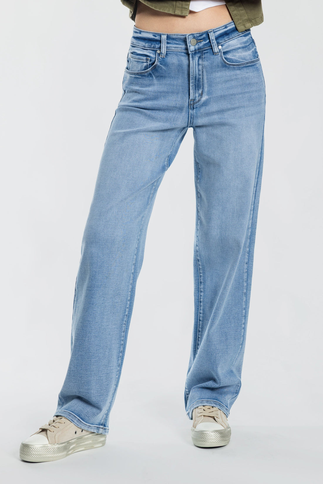 Mid Waist Loose Straight Jeans