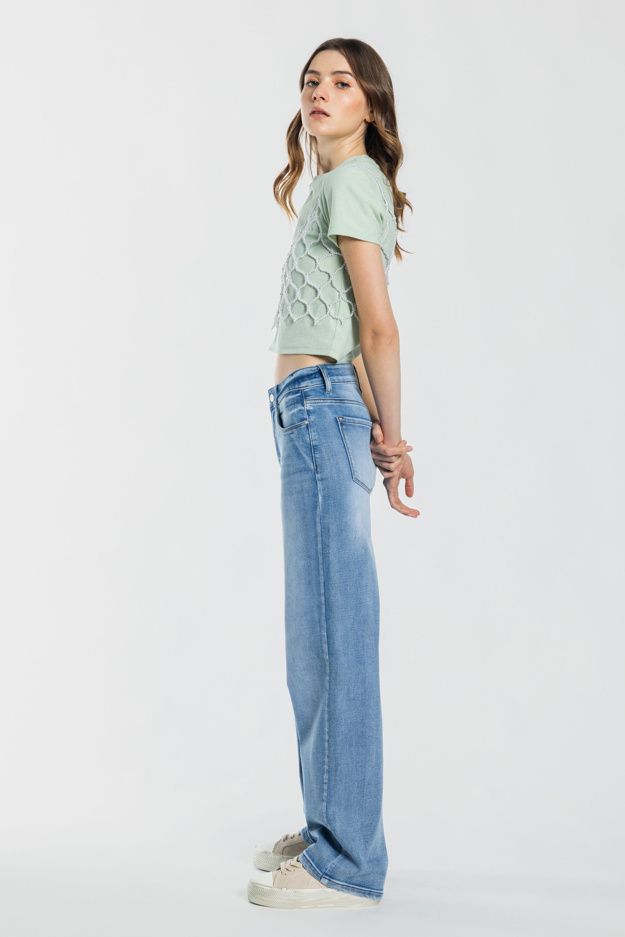 Mid Waist Loose Straight Jeans