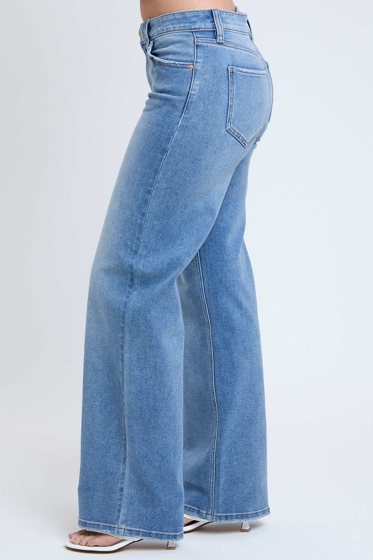 Women's Wide Leg Jeans