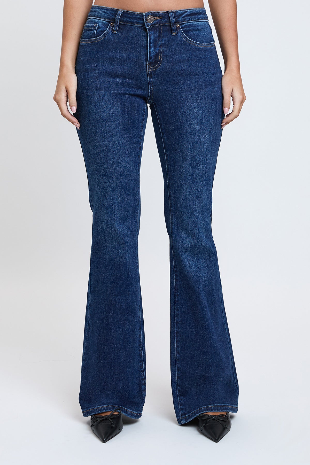 Women's Essential Flare Jeans