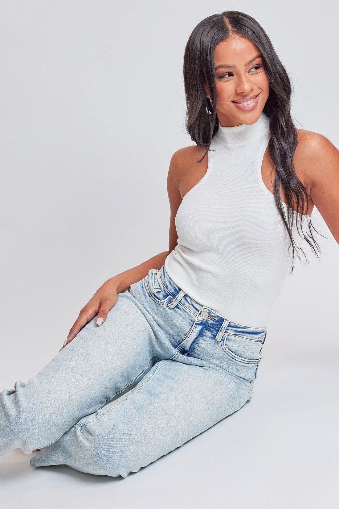 Women's Cropped Straight Jeans