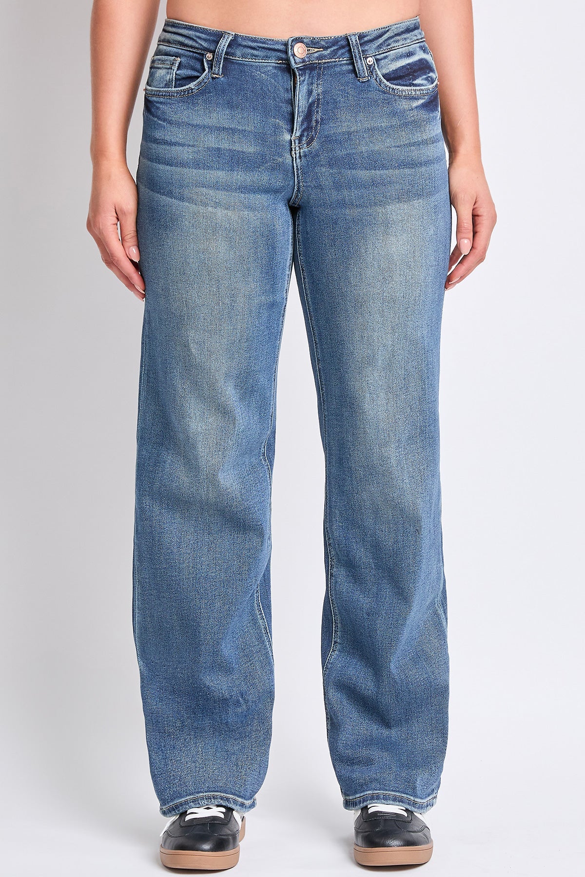 Women's Mid Rise Wide Leg Jeans