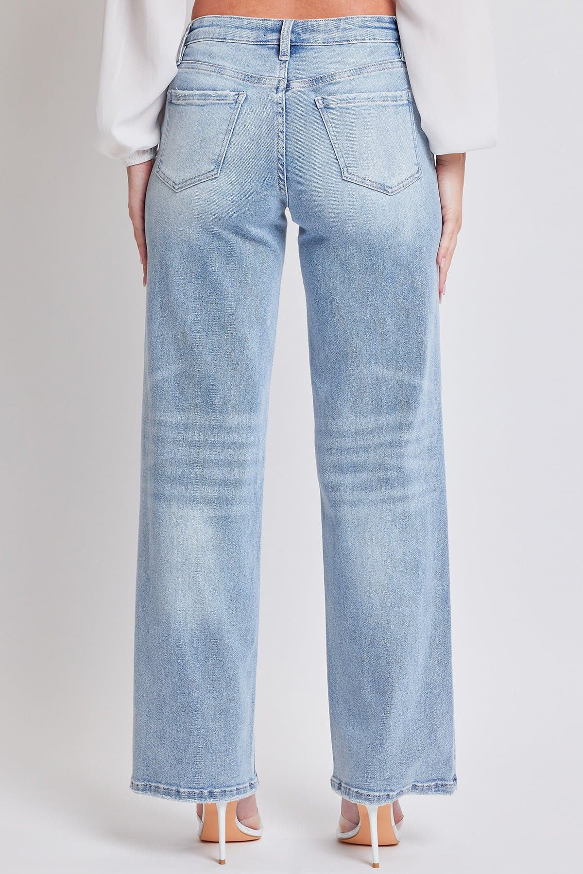 Women's Mid Rise Wide Leg Jeans