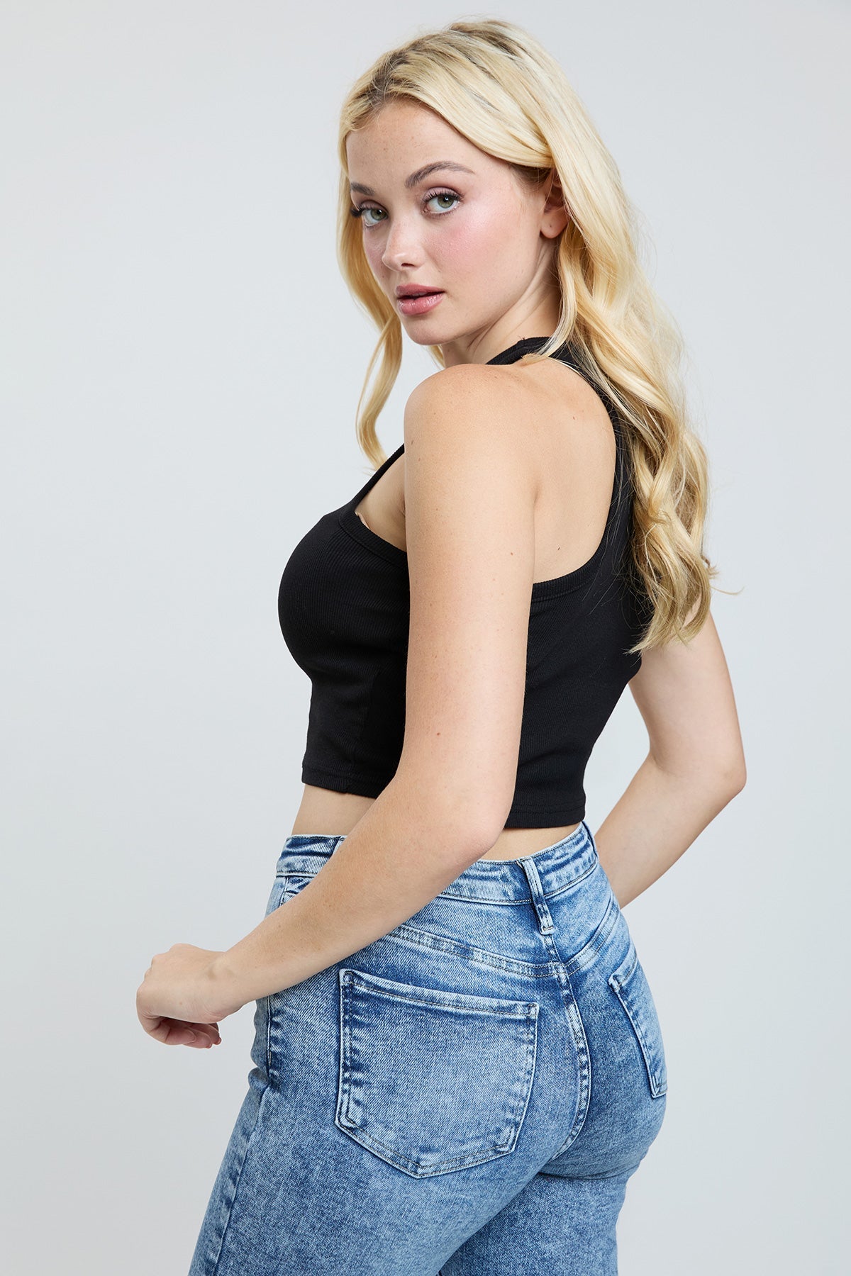 Women's Essential Skinny Jeans