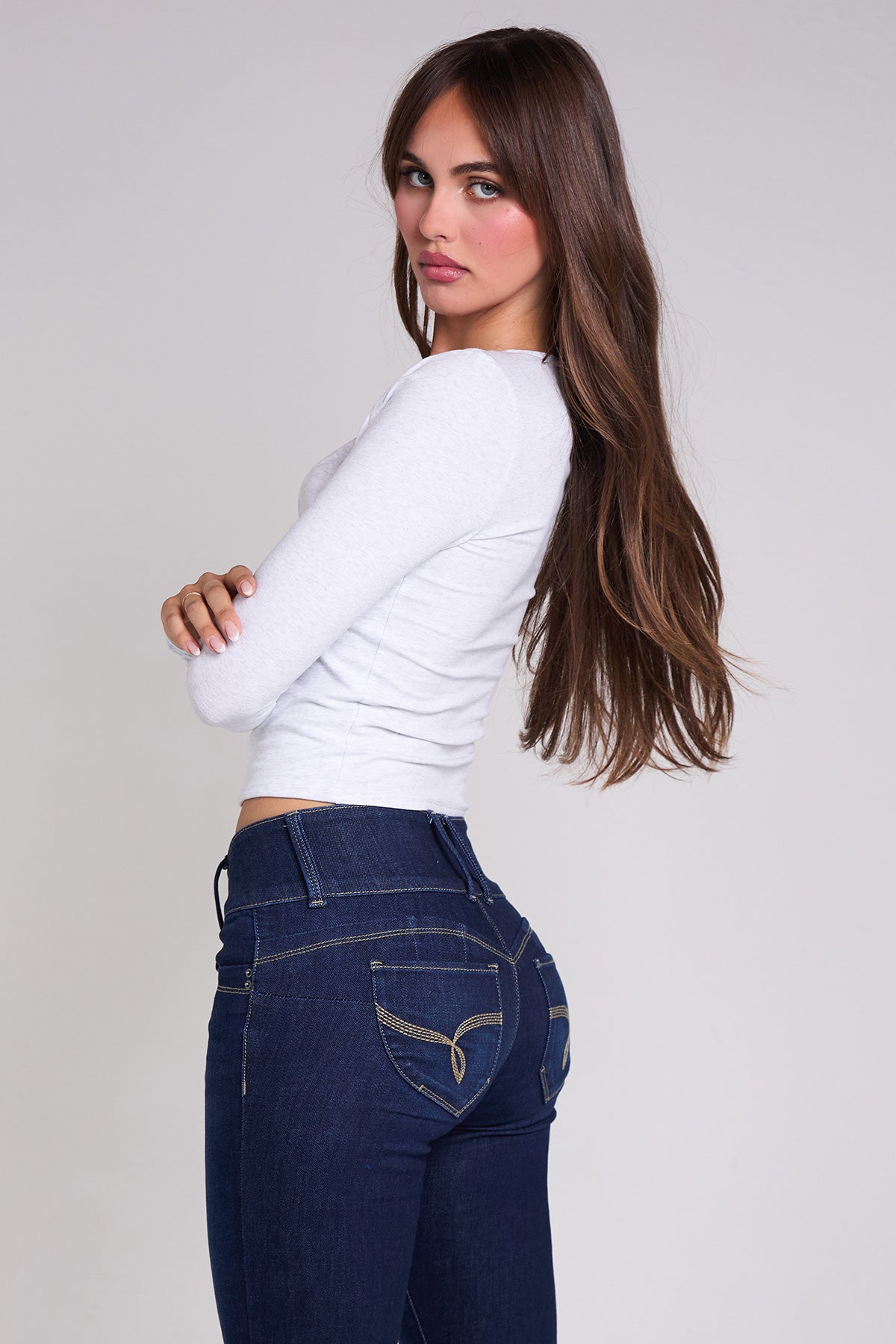 Women's Mid Rise 3-Button WannaBettaButt Skinny Jeans