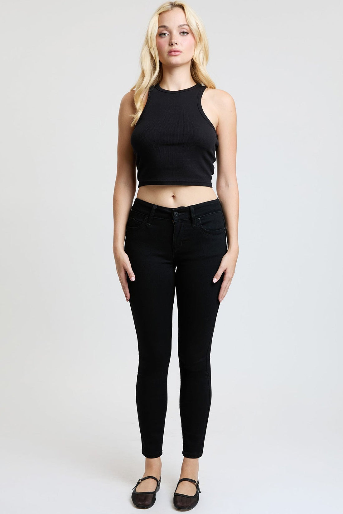 Women's Luxe Mid Rise WannaBettaButt Skinny Jeans