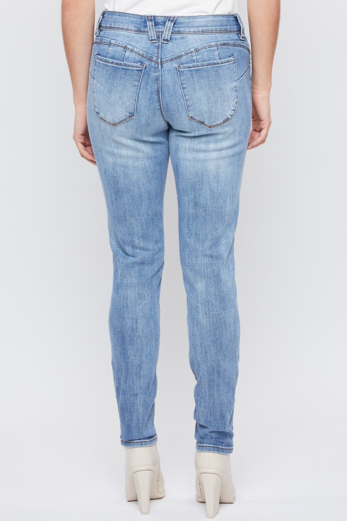 Women's Petite WannaBettaButt Mid Rise Skinny Jeans