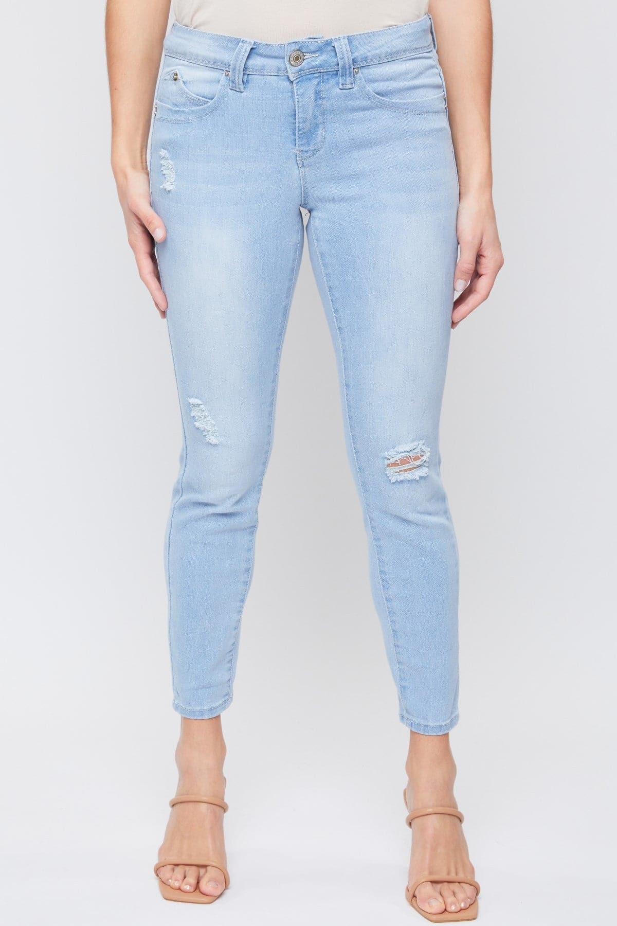 Women's Petite WannaBettaButt Mid Rise Skinny Jeans