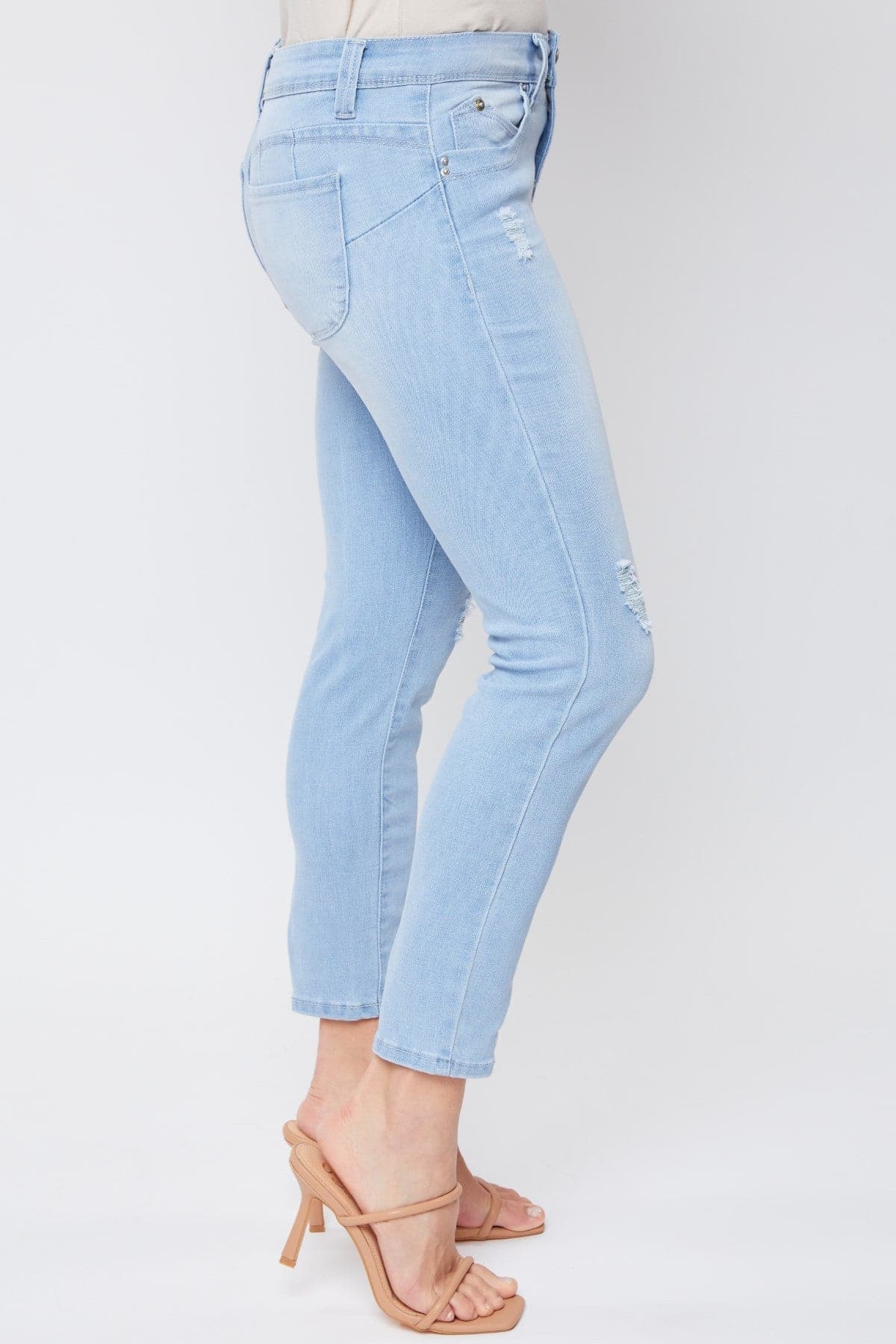 Women's Petite WannaBettaButt Mid Rise Skinny Jeans