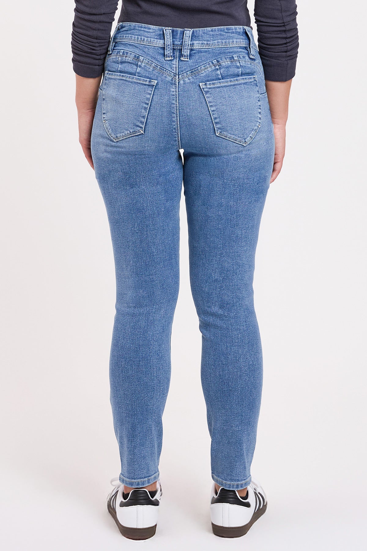 Women's Petite Curve Confidence  Mid Rise Skinny