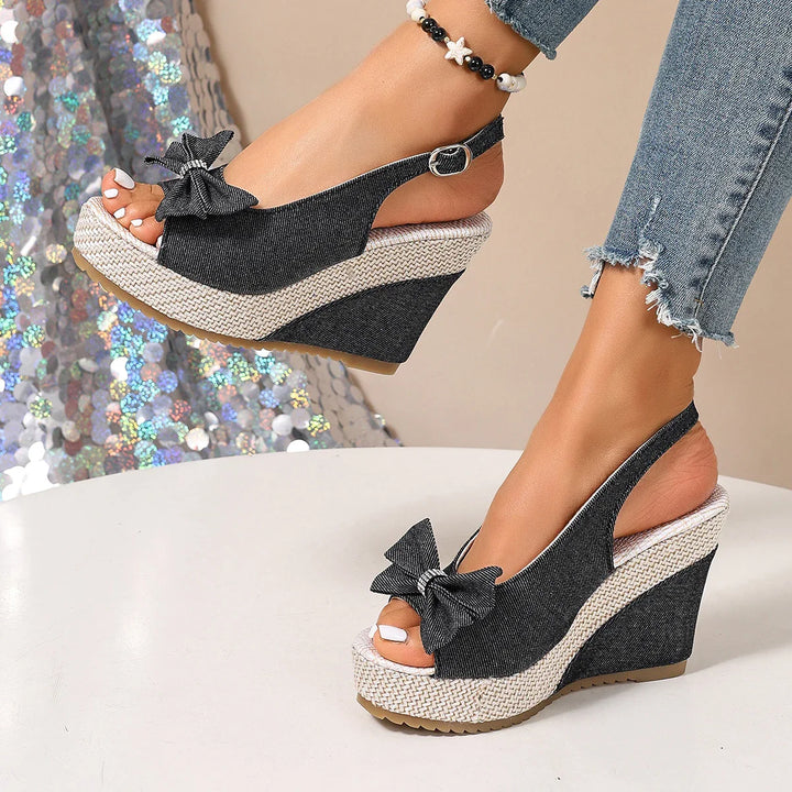 Vintage Rivet Decor Wedge Sandals for Women 2026 Summer High Heels Platform Sandals Woman Plus Size 43 Ankle Buckle Beach Shoes