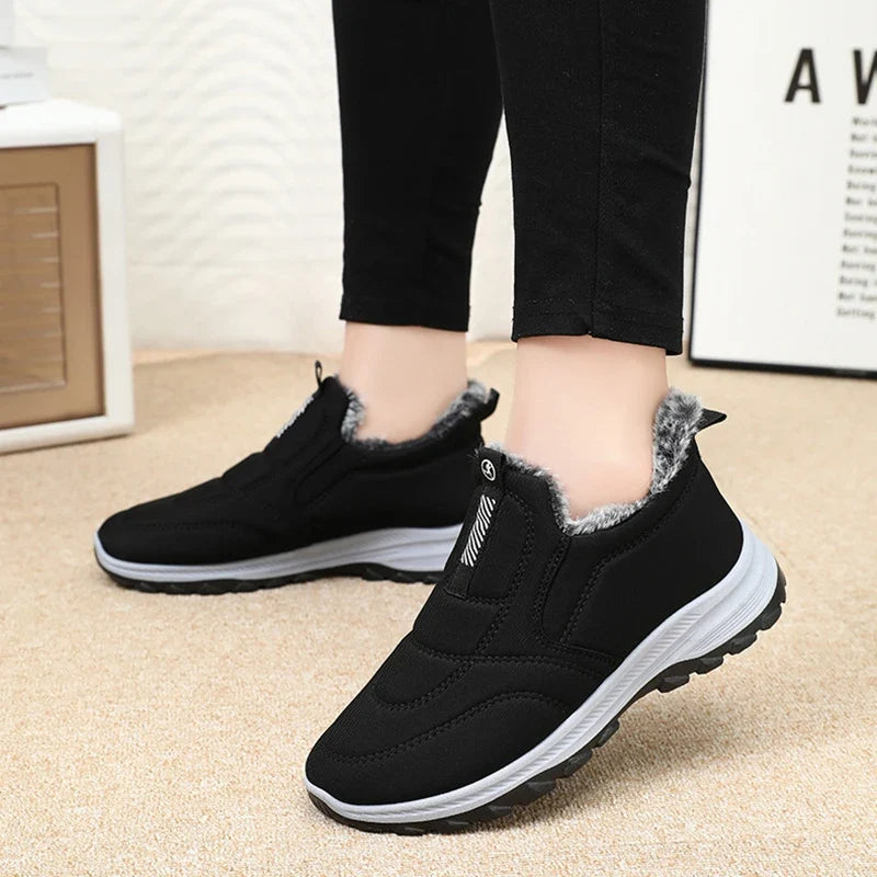 Winter Women Boots Outdoor Snow Boots Warm Lightweight Cotton Boot Non-slip Hiking Walking Shoes Fur Comfortable Women Ankle Boo