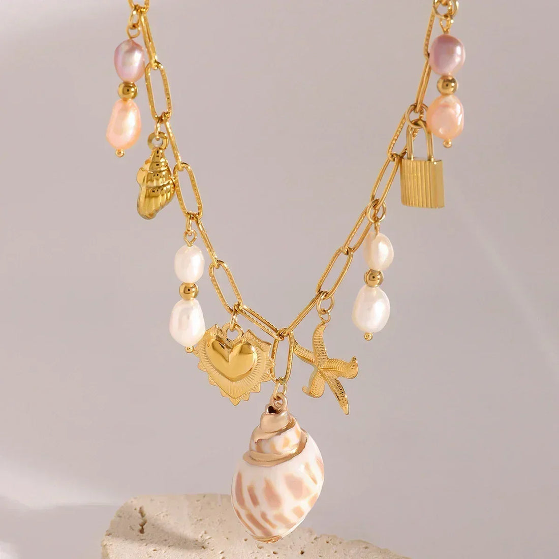 Zora Colorful Summer Holiday Style Conch Pendant Necklace Women's 18K Gold-plated Stainless Steel Multi Charm Fashion Jewelry
