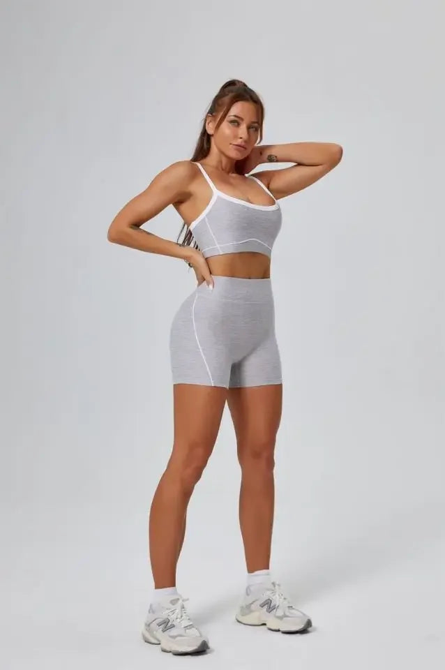 FlareLift Yoga Set: High-Waist Pants & Backless Bra