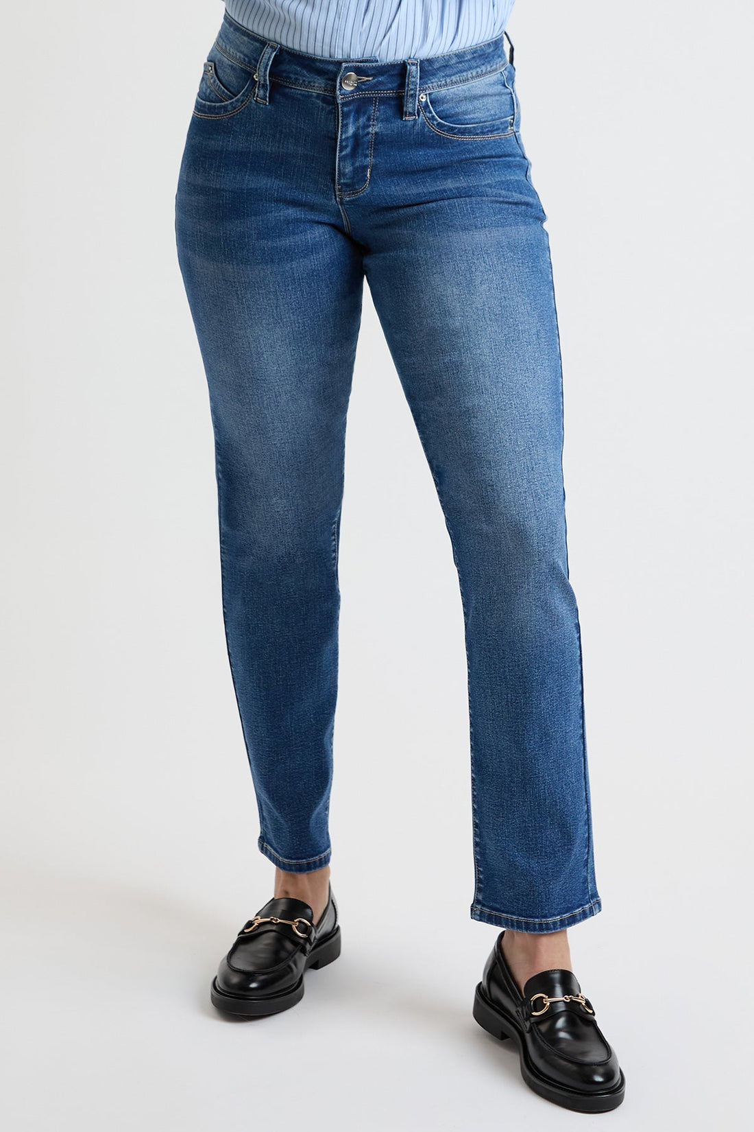 Women's High Rise Curve Confidence  Straight Jeans