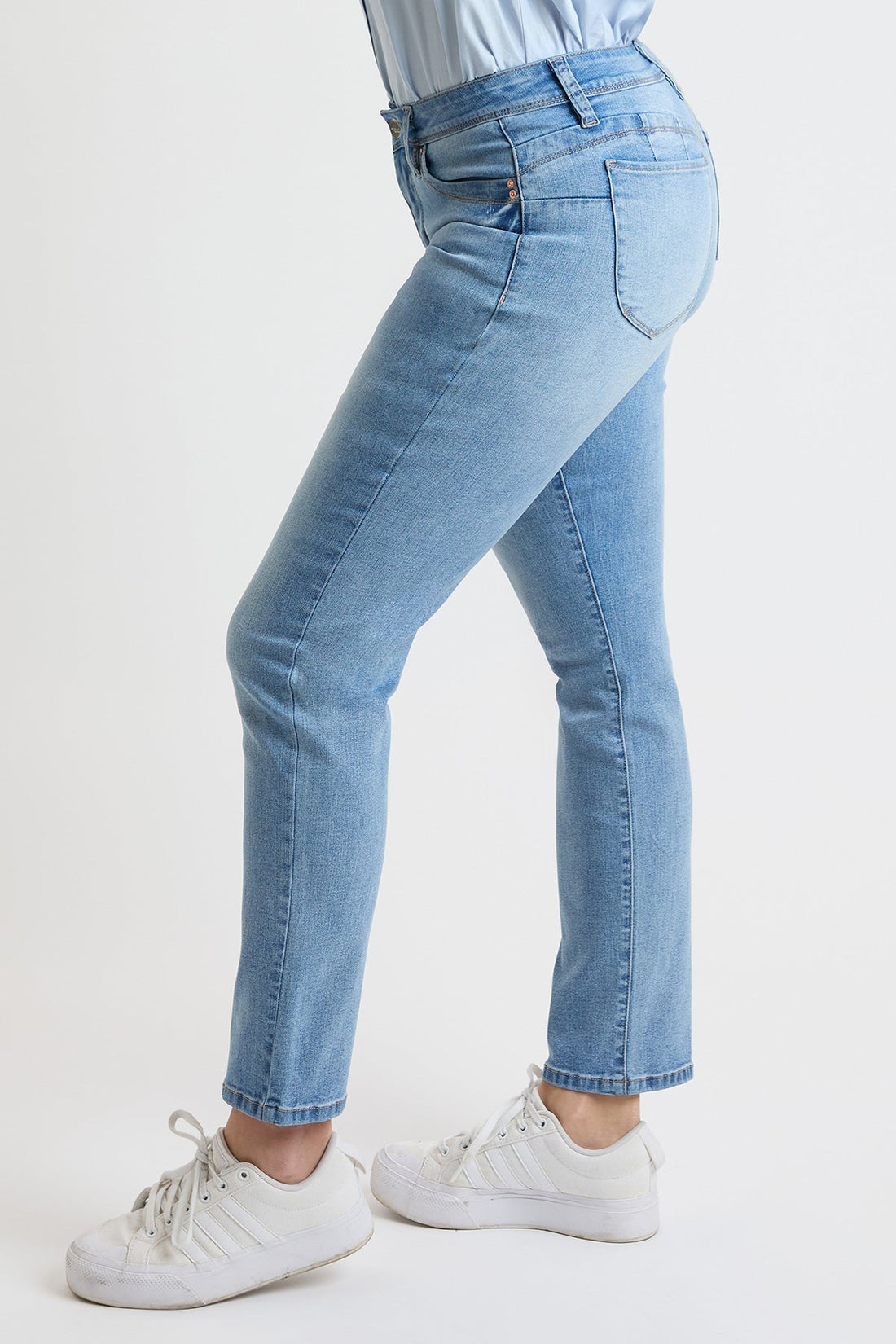 Women's High Rise Curve Confidence  Straight Jeans