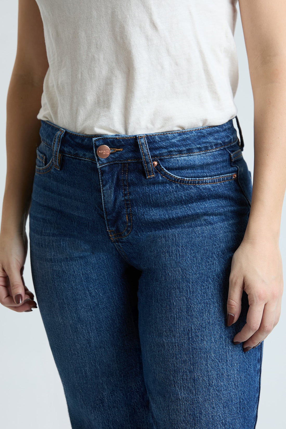 Women's Luxe Wide Leg Jeans with Raw Hem