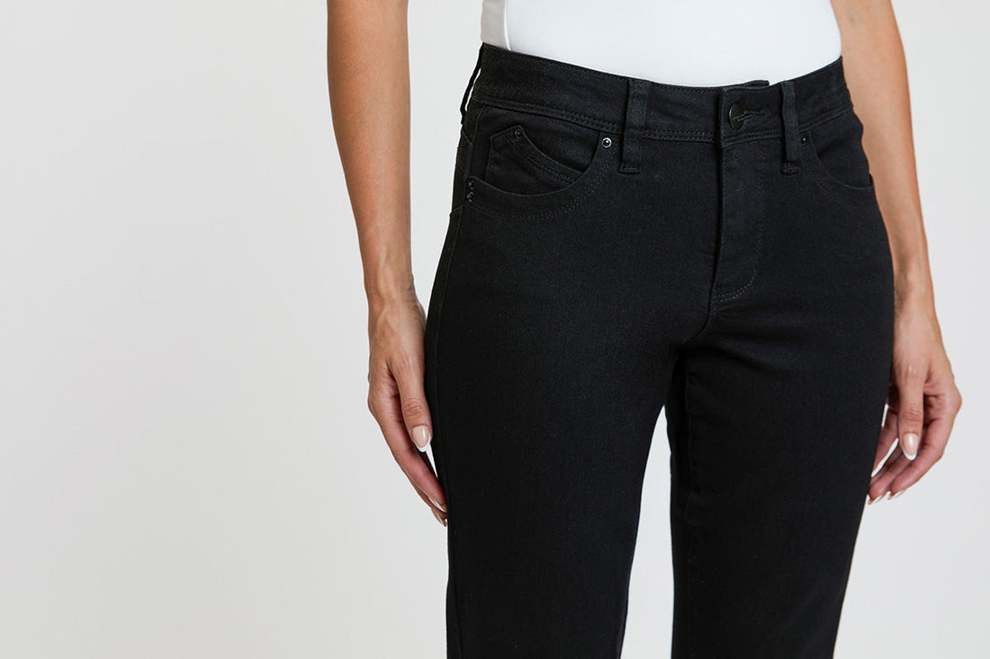 Women's High Rise Curve Confidence  Bootcut Jeans