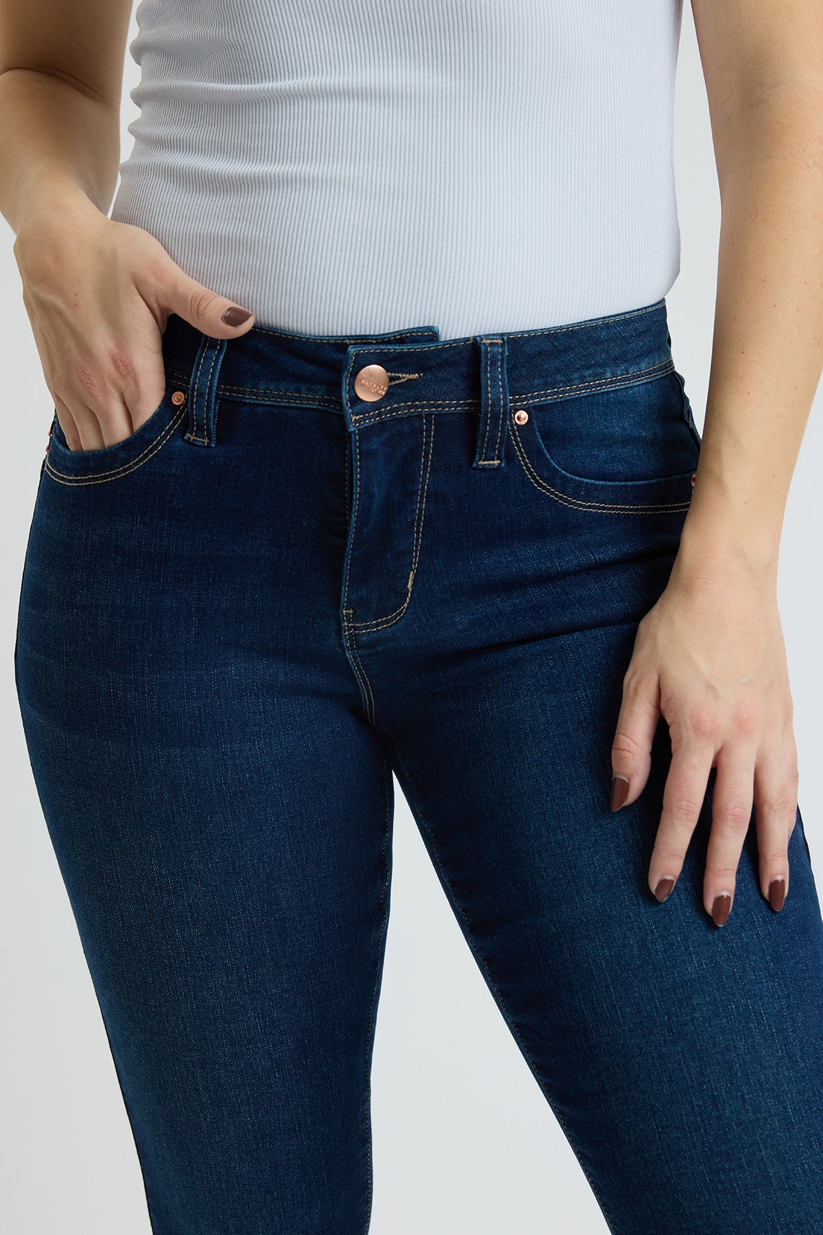 Women's High Rise Curve Confidence  Skinny Jeans